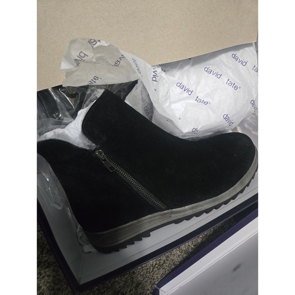 David Tate Shoes - David Tate Fur Lined Black Boots Size 8.5w